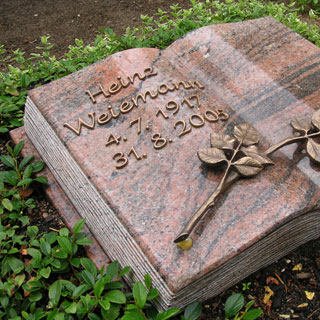 Grabmal-Vorsorge-Lübeck-Friedhof 15