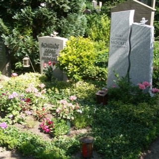 Grabstein-Friedhof-Ratekau-Grabmal